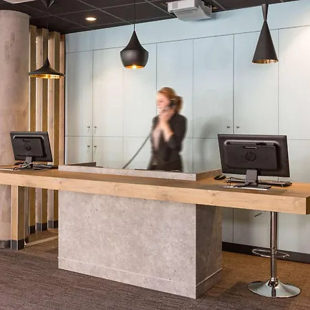 Ibis Centre Grand Palais Szálloda 3*